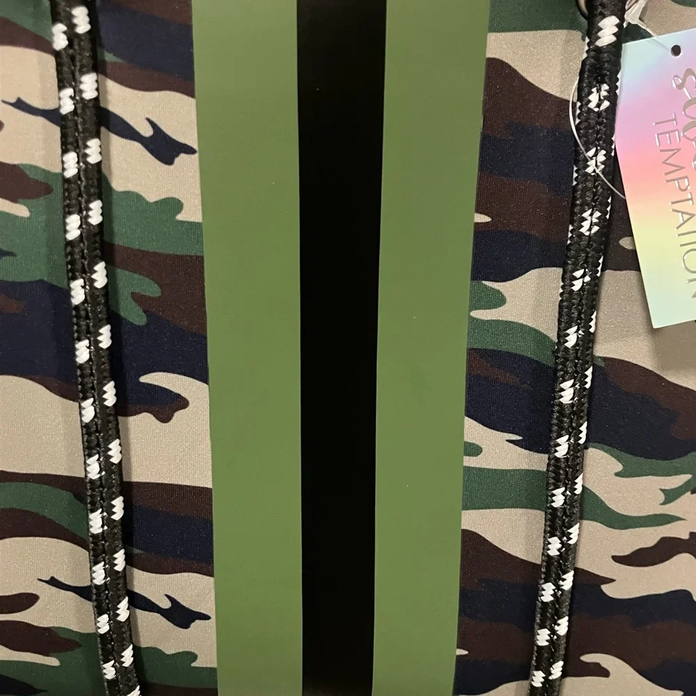 SOLD SOLDSweet Temptation Camo Tote Bag with Pouch - Picture 2 of 10